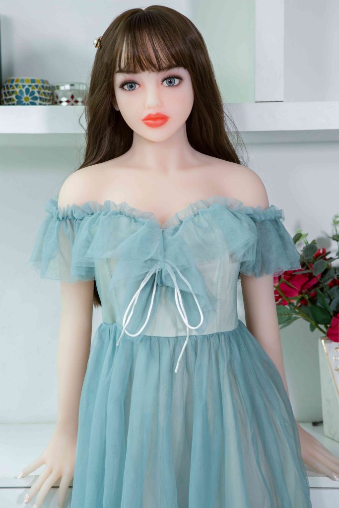 "Customizable silicone love dolls"